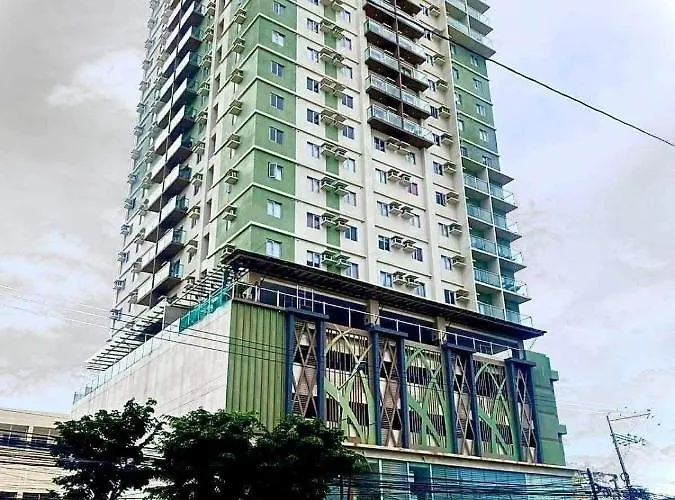 Affordable In Just Across Sm Mall Cebu