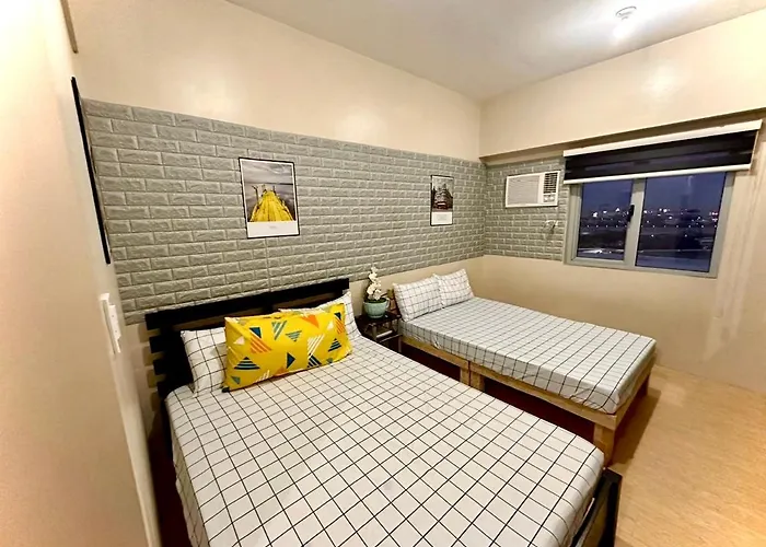 Affordable In Just Across Sm Mall Aparthotel 3*