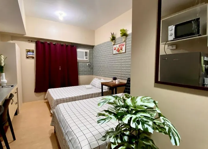 Affordable In Just Across Sm Mall Aparthotel Cebu