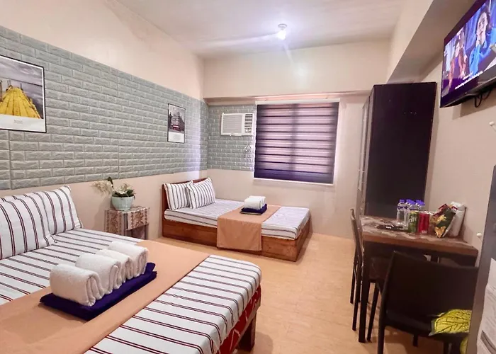Affordable In Just Across Sm Mall Aparthotel